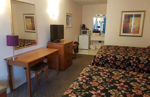 Wasaga Beach Hotel | Lakeview Resort Motel