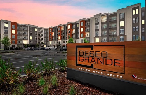 Florida Center Apartment | Landing at Deseo Grande - 1 Bedroom in Southwes.
