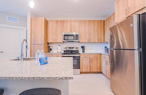 Interchange Square Apartment | Landing | Beautiful 2BD, Gym, Pool