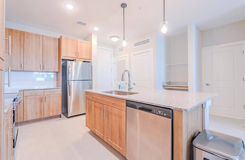 Interchange Square Apartment | Landing | Beautiful 2BD, Gym, Pool