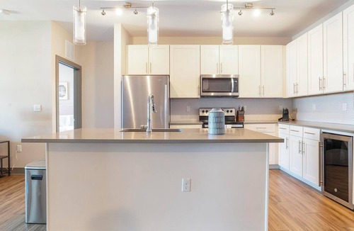 Florida Central Atlantic Coast Apartment | Landing | Beautiful 2BD, Pool, Gym
