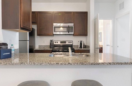Apopka Apartment | Landing | Chic 1BD, Clubhouse, Game Room