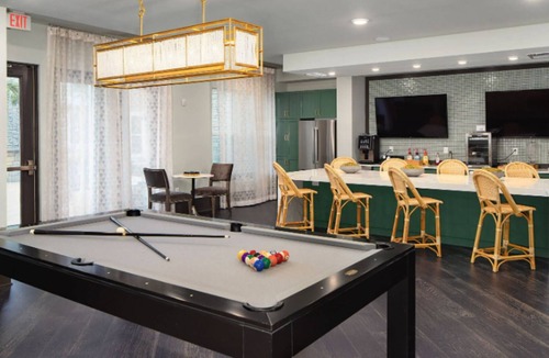 Land O' Lakes Apartment | Landing | Chic 1BD, Pool, Clubhouse