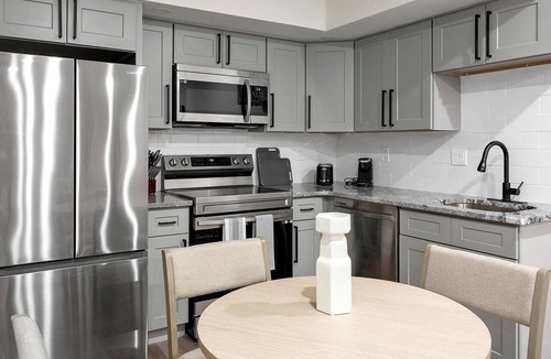 Spruce Hill Apartment | Landing | Chic 2BD, Clubhouse, Gym