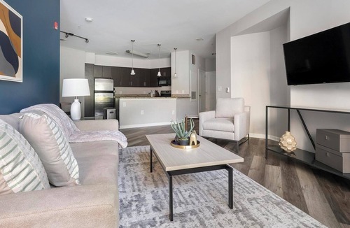 Bayonne Apartment | Landing | Chic 2BD, Gym, Game Room