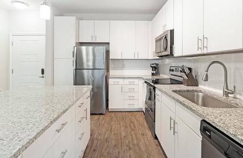 Land O' Lakes Apartment | Landing | Spectacular 2BD, Pool, Clubhouse