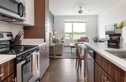 Fairvilla Apartment | Landing | Spectacular 1BD, Clubhouse, Gym