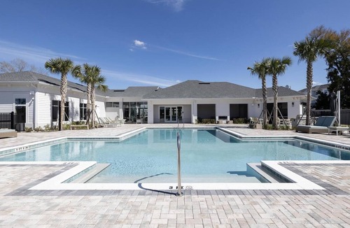 Eatonville Apartment | Landing | Spectacular 1BD, Gym, Clubhouse