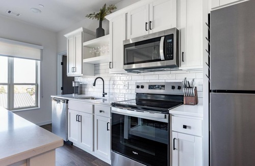 Prescott Valley Apartment | Landing | Stylish 1BD, Game Room, Clubhouse