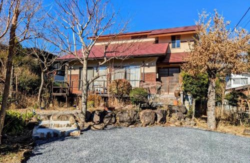 Yawatano House | Lantern Cottage Izukogen