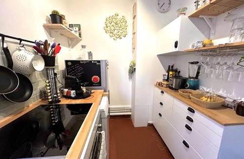 Saint-Fargeau Apartment | Large 2-room apartment in the 20th district of Paris