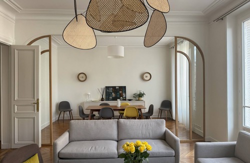 Quartier Saint-Ambroise Apartment | Large and Recently Renovated 2BR in Oberkampf