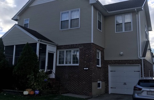 Lynbrook House | LARGE HOME Near NYC, BEACHES, AIRPORT, HAMPTONS