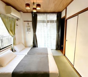 Itabashi Apartment | Largo Apartment Near Ikebukuro with 2 Bedrooms and 1 Living Room Newly Renovated Private Bedroom and Bathroom 6 minutes direct to Ikebukuro, near Shinjuku Shibuya Free Wi-Fi