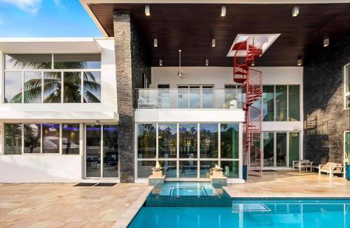 Nurmi Isles Villa | Las Palmas Royal Estate Fort Lauderdale