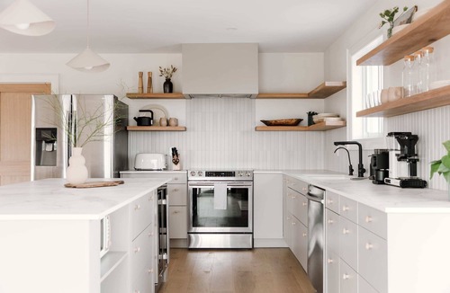 Prince Edward House | Le Bon Vivant - A County Fieldhouse Retreat