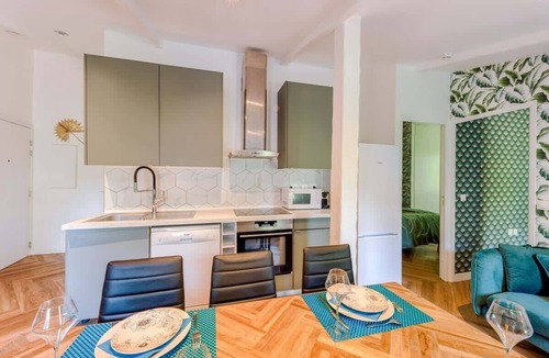 Chennevieres-sur-Marne Apartment | "Le Casenave" - Very quiet and comfortable