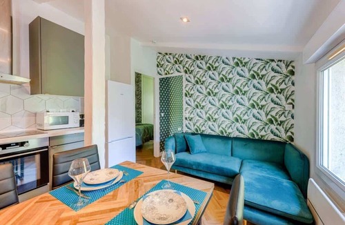 Chennevieres-sur-Marne Apartment | "Le Casenave" - Very quiet and comfortable