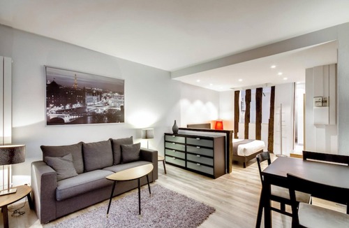 Bonne-Nouvelle Apartment | Le Marais Studio Apartment Near Sentier Metro