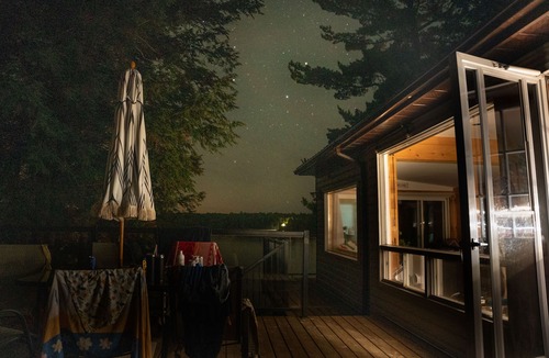 Muskoka Lakes Cottage | Lennys Lakehouse in Muskoka.n20 minutes to Port Carling or Bracebridge!