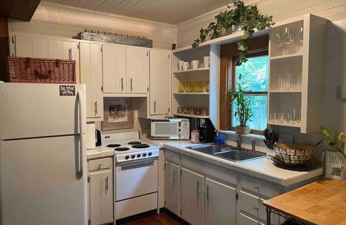 Fairhope Cottage | Les Bons Temps On Boise