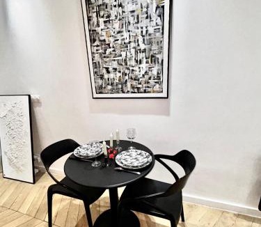 Saint-Maurice Apartment | Les Secrets de la Romance