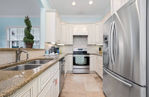 Reunion House | Linkside Elegance | Near Attractions | Private Pool