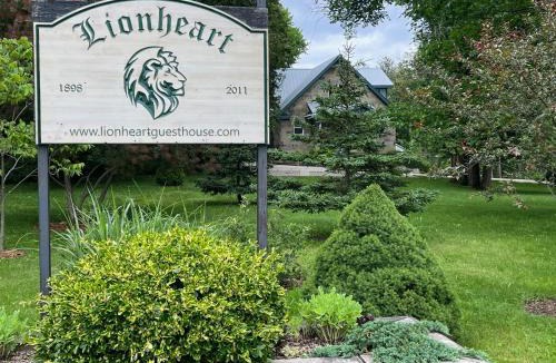 Lion's Head House | Lionheart Guest House