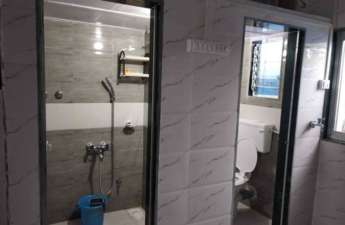 Vile Parle House | Live like a Mumbaikar (by Alien Door)