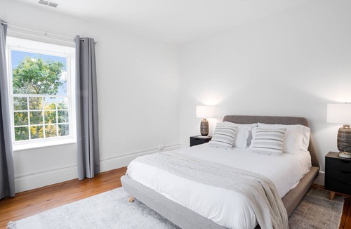 Guelph/Eramosa Other | Livingstone Farm 1860 - Luxury Stay and Experiences
