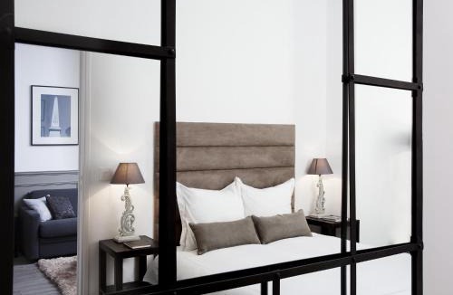 Bonne-Nouvelle Apartment | LivinParis - Luxury 3 Bedrooms Grands-Boulevards I