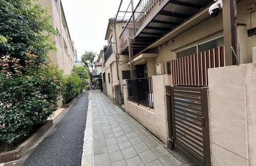 Bunkyo House | Located in Bunkyo-ku, 30 mins from Shinjuku & 30 mins from Ueno, Rikugien Core of Tokyo, 30 mins from Shinjuku & Ueno, LARGE