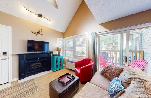 Craigleith Other | Loft ∙ 1 bedroom ∙ 4 guests