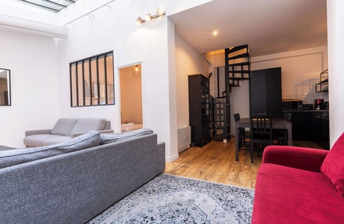 Quartier de la Roquette Apartment | Loft House 3 BR Bastille, Marais AC by LCC Agency
