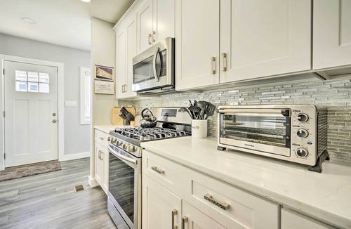 Long Branch House | Long Branch Getaway: Grill, 1 Block to Beach!