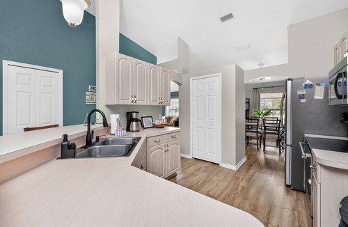 Long Meadow House | Long Meadow Retreat 3BR Pool Home Overlooking Golf Course