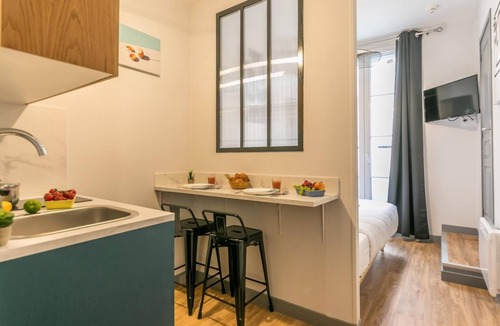 Palais-Royal Apartment | Louvre - Richelieu 201 : cosy flat for 2