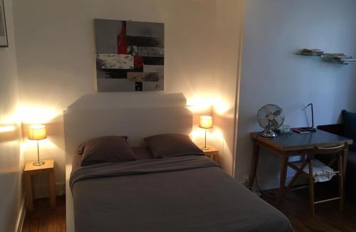 Paris City Center Apartment | Louvre Studio