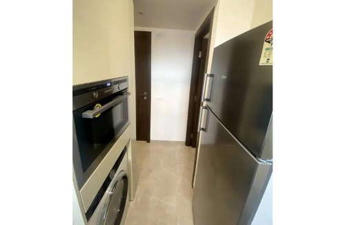 Hiranandani Gardens Apartment | Lovely 1-bedroom apartment at Hiranandani Powai
