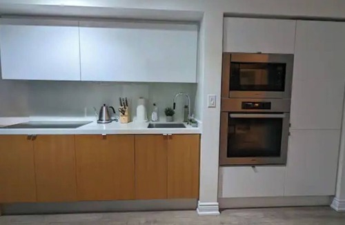 Fort York Condo | Lovely 2 Bed Condo in Downtown Toronto