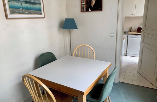 2nd Arrondissement Apartment | LOVELY 55 SQM RUE MONTMARTRE HEART OF PARIS