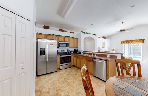 Lindfields House | Lovely home with a private pool, grill, washer/dryer, & AC - snowbird friendly