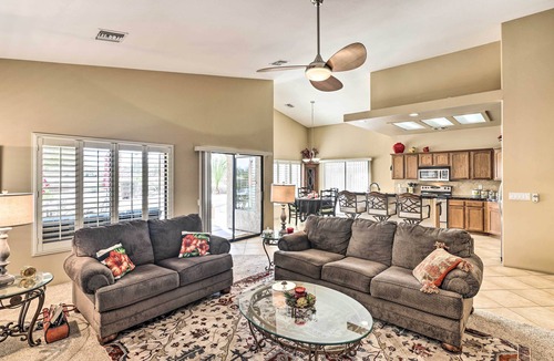 Laughlin House | Lovely Laughlin Oasis on Mojave Golf Course!