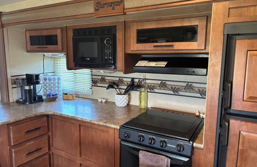 Stevensville House | Lovely RV with AC in charming Stevensville