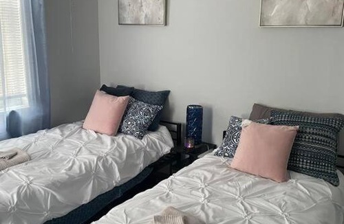 Trenton Apartment | Lovely two bedroom apartment in Historic Trenton.