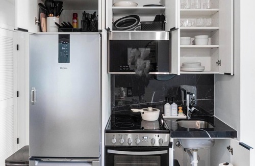 East Little Havana Apartment | Lux Retreat 2 Bedrooms Apartment