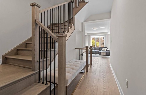 West Oak Trails House | Luxe furnished home in Oakville