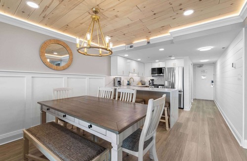 North Ocean City Condo | Luxe Oceanfront Penthouse | Pool, Hot Tub & Deck