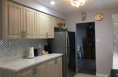 Agincourt North House | LUXMY VILLA larger groups luxury stay