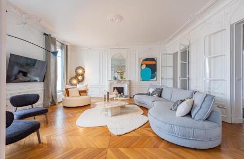 Neuilly-sur-Seine Apartment | Luxueux Appartement 5 BD, Arc de Triomphe